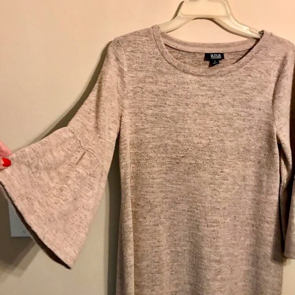 Ana Dress sz S. Soft and cozy! Gently used